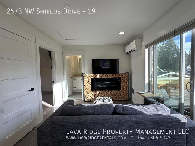 Foto del edificio - 2573 NW Shields Dr