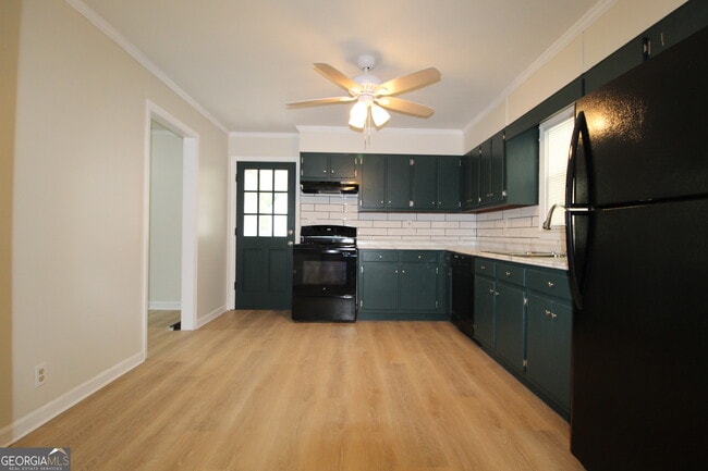 Foto del edificio - 504 N Ave NE