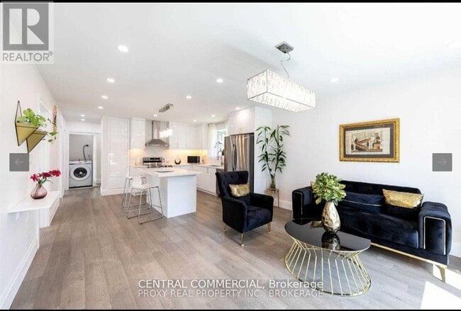 Building Photo - 38 Child Dr