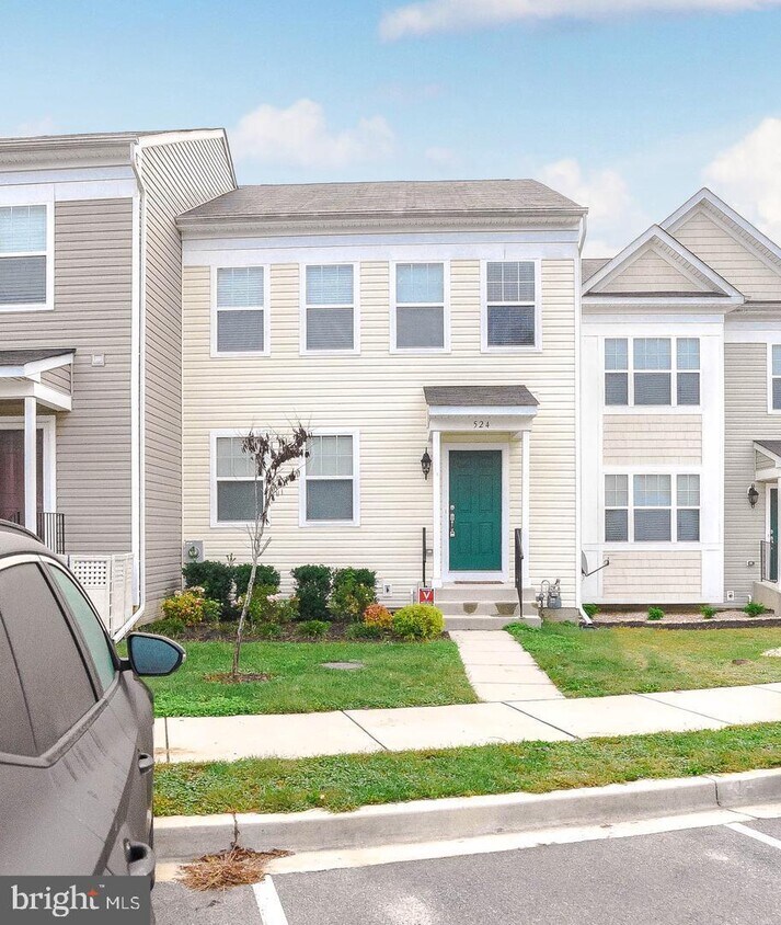 524 English Oak Ln, Prince Frederick, MD 20678 Townhouse for Rent in