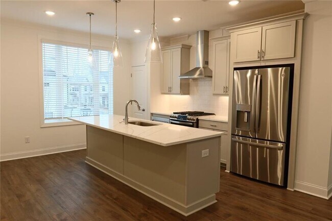 Foto del edificio - 5430 Howington Ct