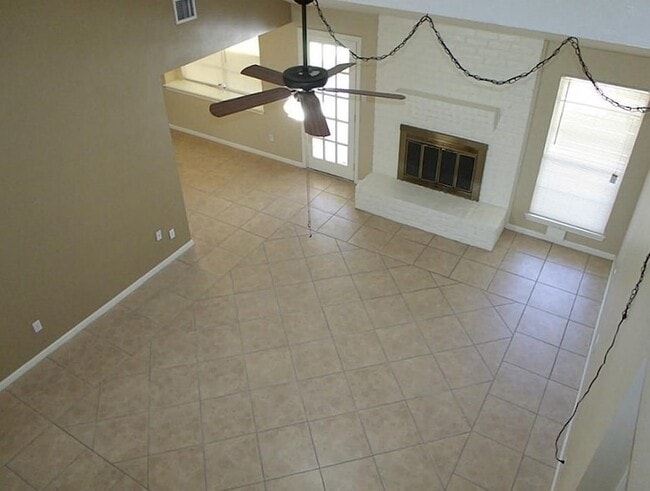 Foto del edificio - 3515 Hidden Pines Dr
