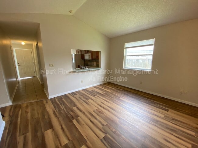 Building Photo - 2641 Sam Houston Pl