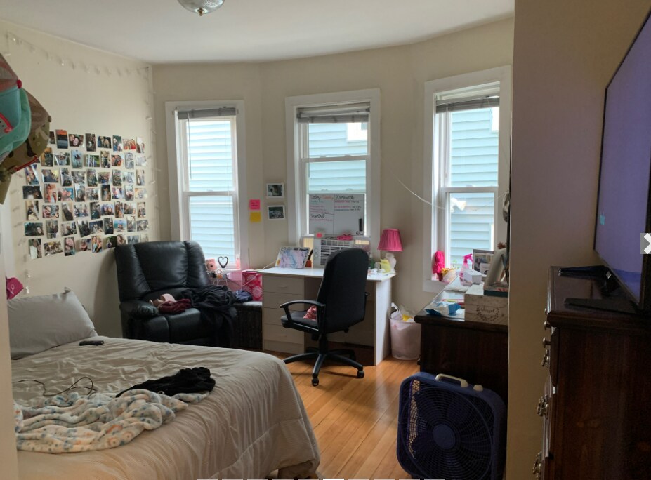 Foto principal - 12 Bucknam St