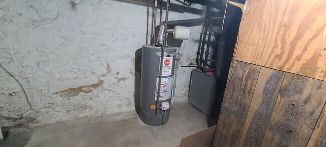 Foto del edificio - 2433 Shirley Ave