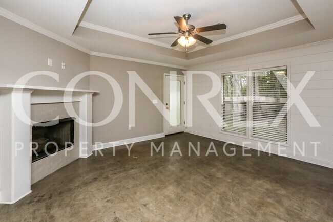 Building Photo - Check Out This Beautiful Three Bedroom
