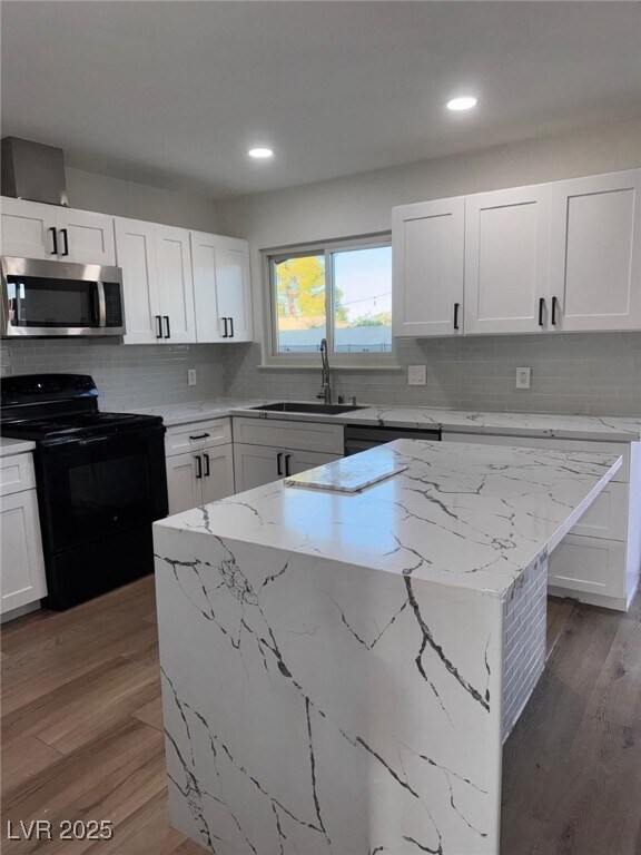 Foto del edificio - 1609 Blue Mountain Dr