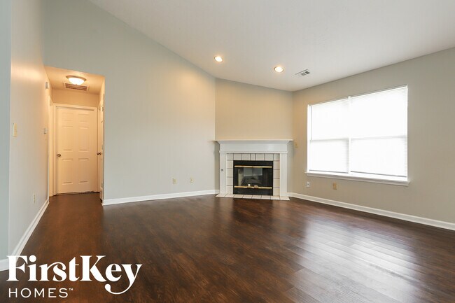 Foto del edificio - 3809 Bonn Blvd