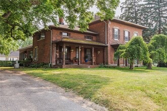 Building Photo - 981 Latta Rd
