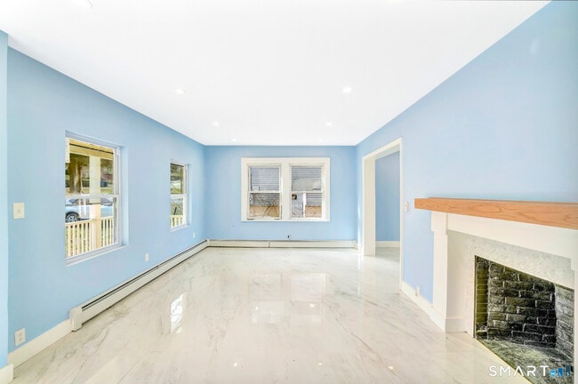 Foto del edificio - 341 Lincoln St