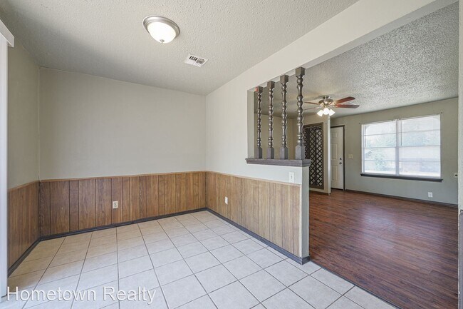 Building Photo - 3 br, 2 bath House - 5312 Briarwood Drive