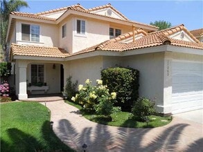 Building Photo - 11060 Avenida De Los Lobos