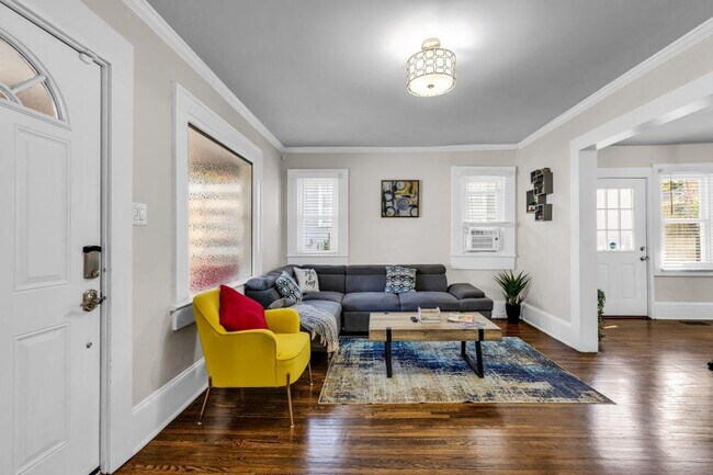 Foto del edificio - 820 Parkwood Ave