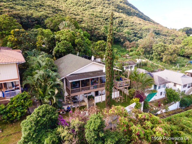 Foto del edificio - 1959 Puowaina Dr