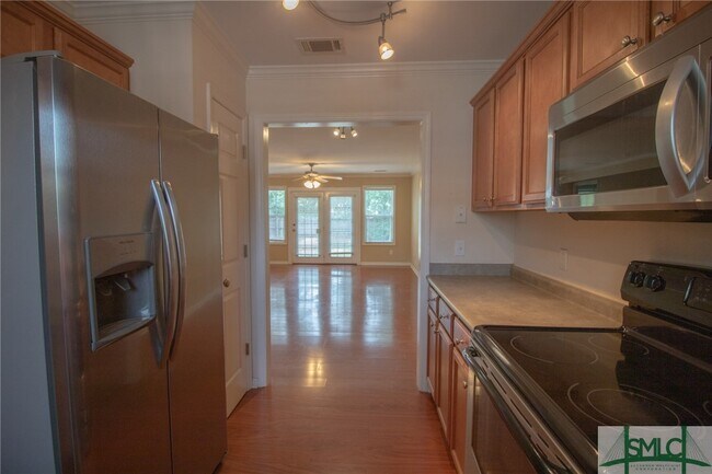 Building Photo - 3 Amelia Ct