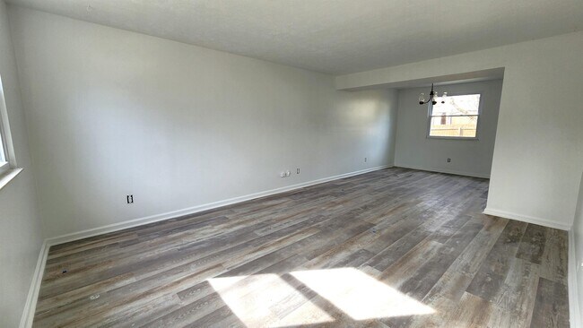 Foto del edificio - 259 Windsor Castle Dr