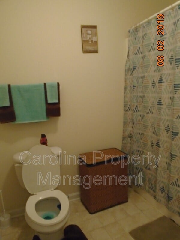 Building Photo - 4955 Sunburst Ln