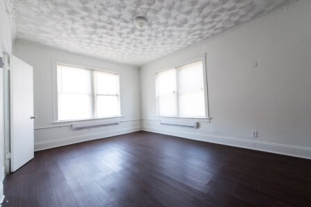 Foto del interior - 2235 E 71st St
