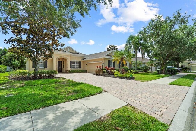 Foto del edificio - 7806 Drayton Cir