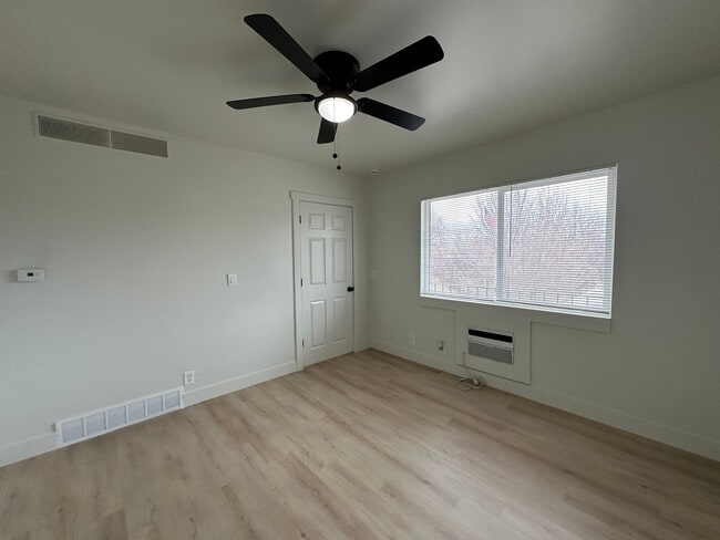 Photo - 1340 S 200 E Apartment