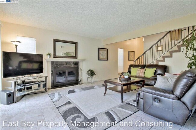 Foto del edificio - 3 br, 2.5 bath House - 6283 Lido Ct.