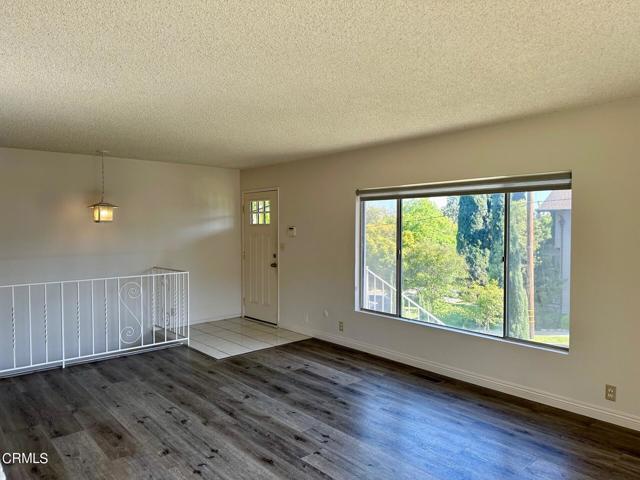 Building Photo - 804 Kendall Ave