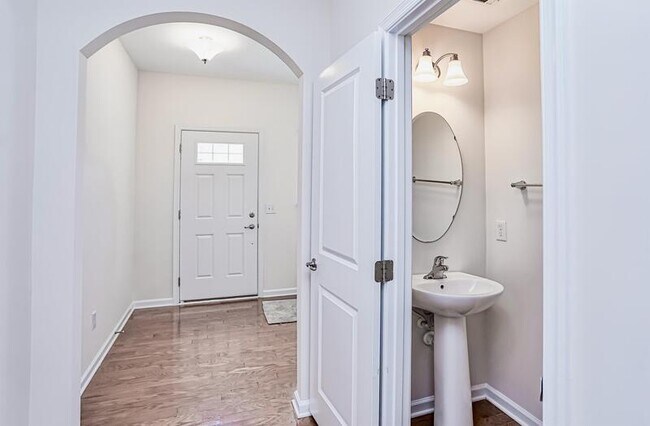 Photo - 405 Christiane Way Apartment