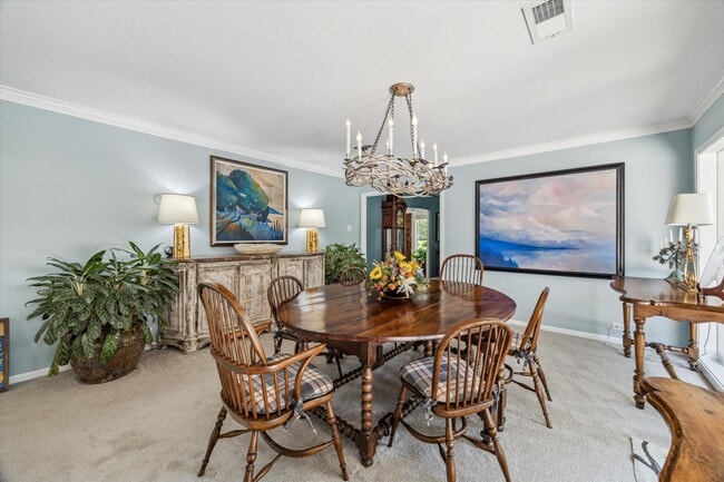 Foto del edificio - 614 Saddlewood Ln
