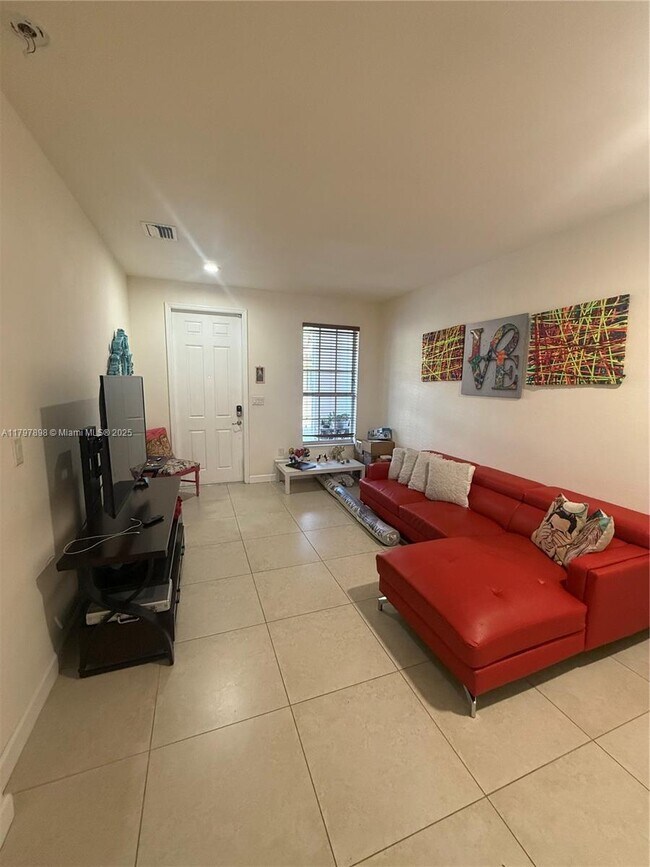 Foto del edificio - 9444 SW 171st Ct