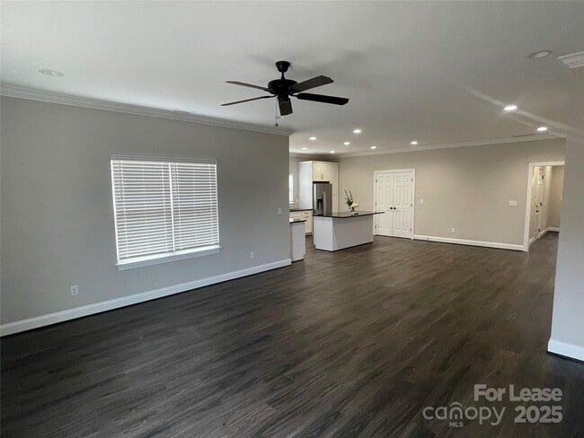 Building Photo - 423 Dallas Stanley Hwy