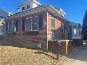 Building Photo - 77 S Sproul Rd