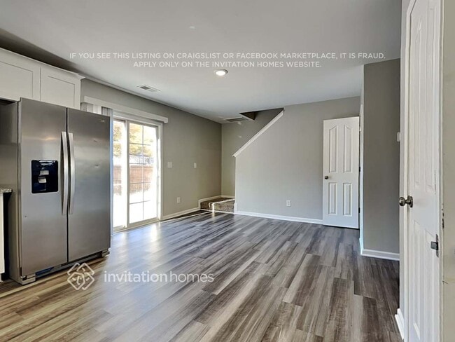 Building Photo - 315 Hunslet Cir