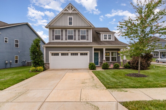 Building Photo - 40163 Crooked Stick Dr
