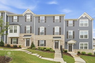 Building Photo - 1937 Tupelo Grv Ln