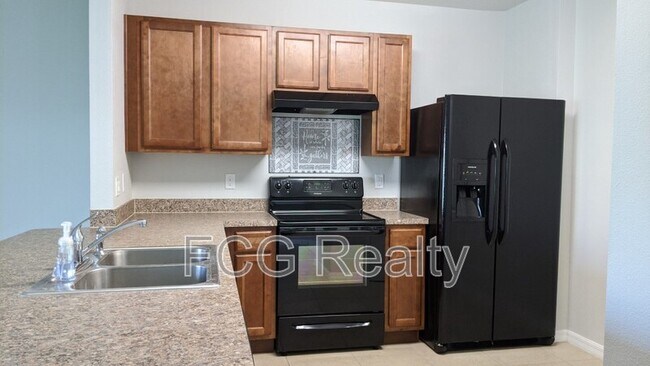 Building Photo - 245 Arbor Lakes Dr