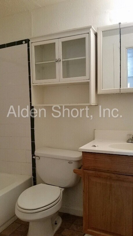 Building Photo - One bed, one bath home in Pleasant Grove!