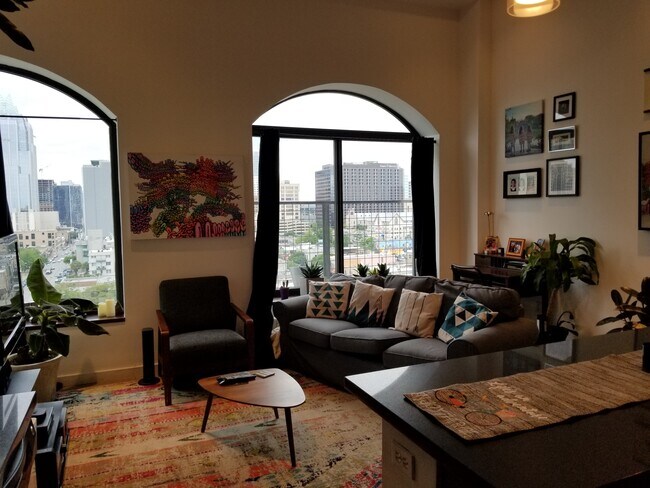 Foto del edificio - 507 Sabine St