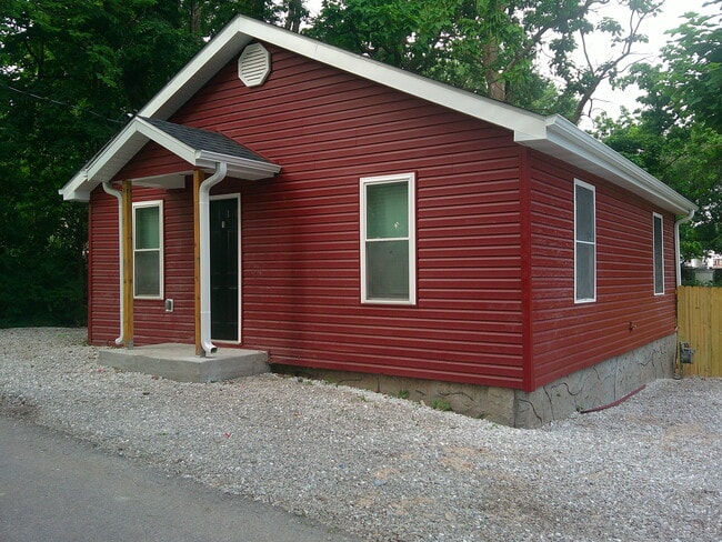 Building Photo - 1 Smarr Ct
