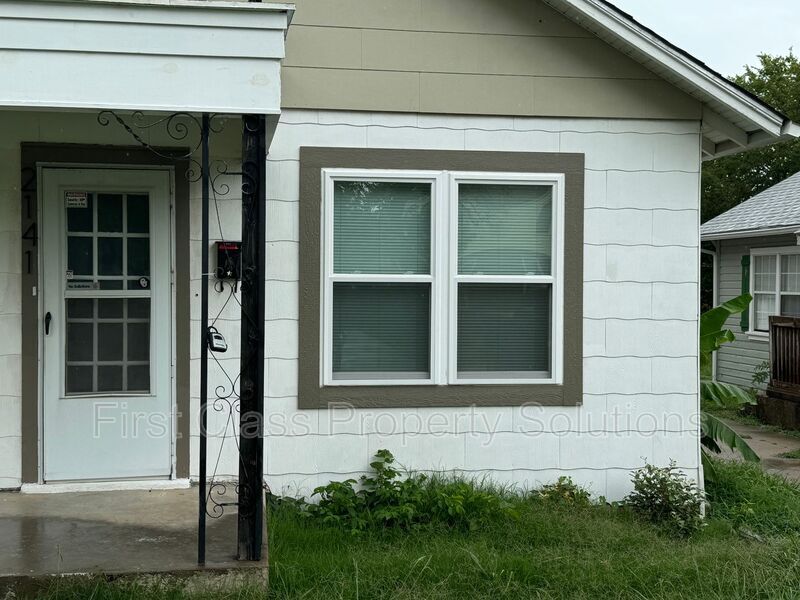 Foto principal - 2141 NW 29th St