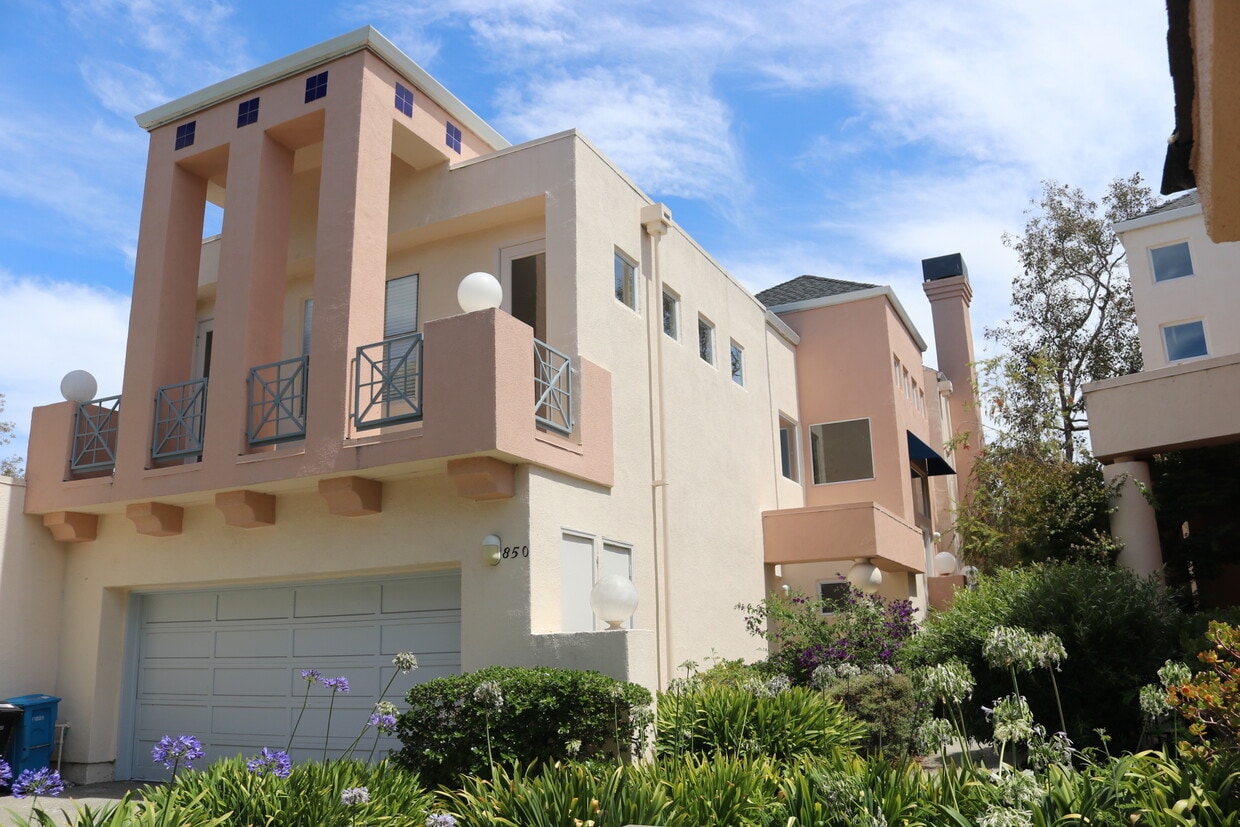 850 Lakeshore Dr, Redwood City, CA 94065 Townhome Rentals in Redwood