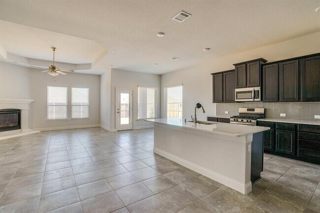 Foto del edificio - 346 Jefferson Ln