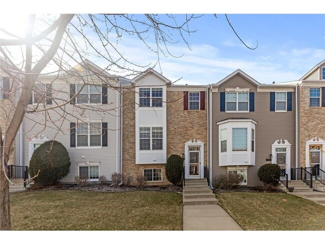 Building Photo - 9986 Vervain Dr