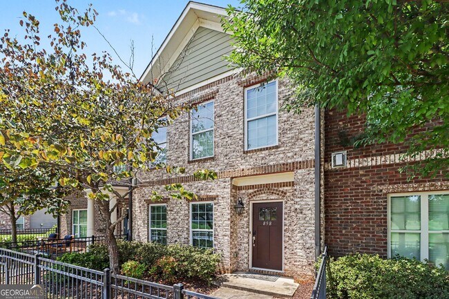 Foto del edificio - 898 Westmoreland Circle Northwest