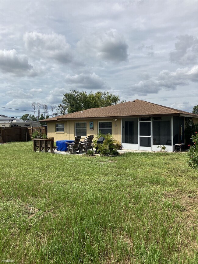 Building Photo - 2 br, 2 bath House - 11189 Watercrest Avenue
