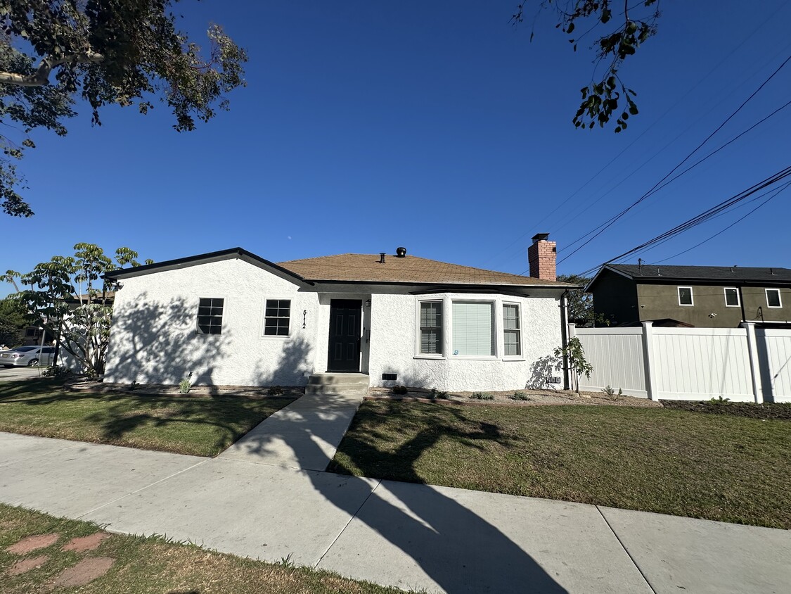 5112 W 123rd Street, Hawthorne, CA, 90250 - 5112 W 123rd Pl