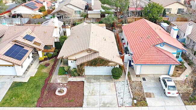 Building Photo - 37042 Vista Leon