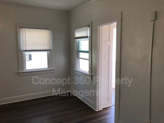 Building Photo - 722 Lime Ave