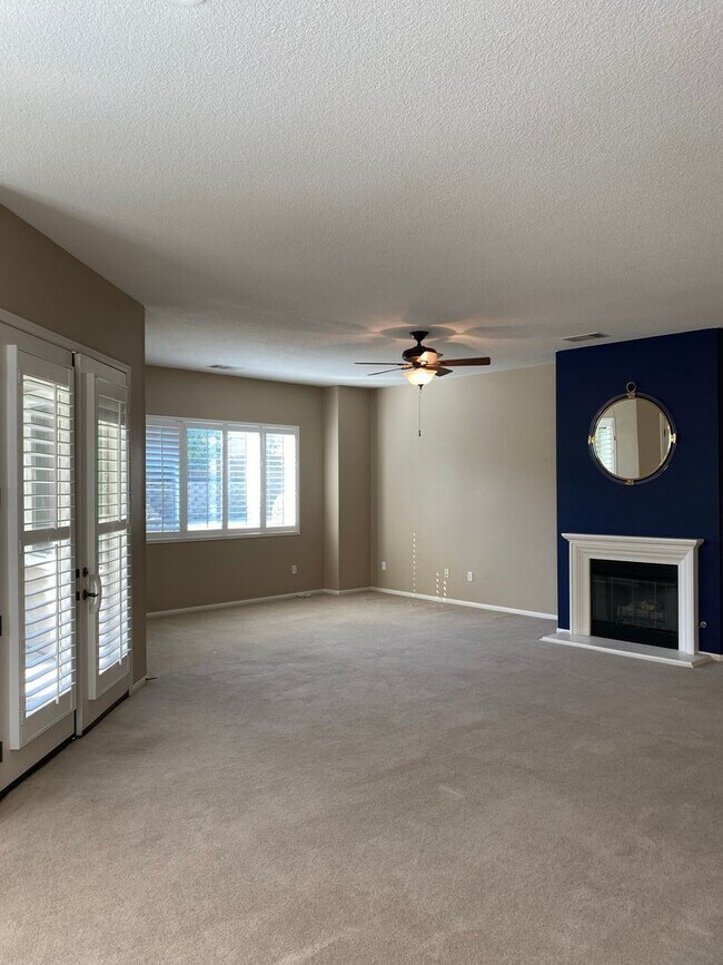 Foto del edificio - Beautiful Home in 55+ Community