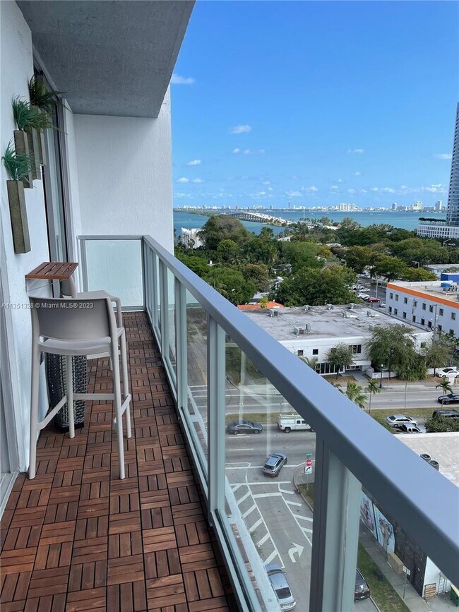 Building Photo - 3900 Biscayne Blvd