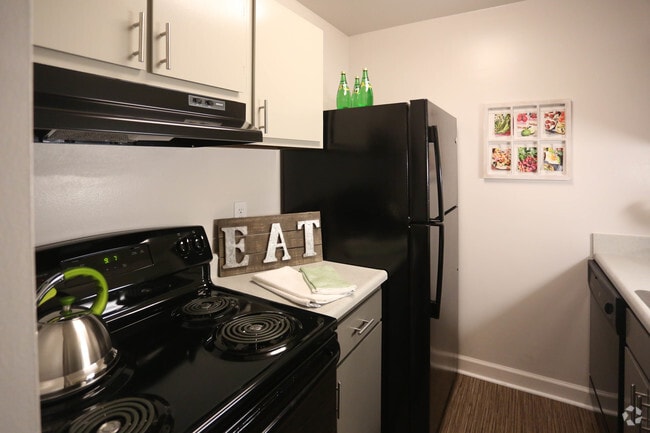 Interior Photo - The Avalon Apartment Homes